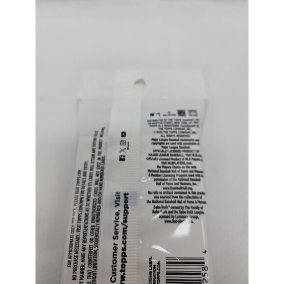 2025 Topps Series One Major League Baseball 36 Card Hanger Fat Pack - NEW! - Picture 8 of 12